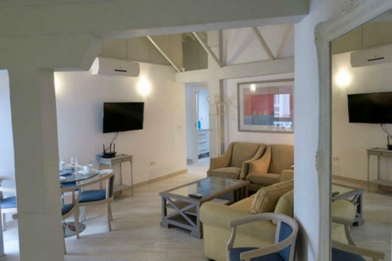 Apartamento Isla De Arriaran Málaga Exterior foto